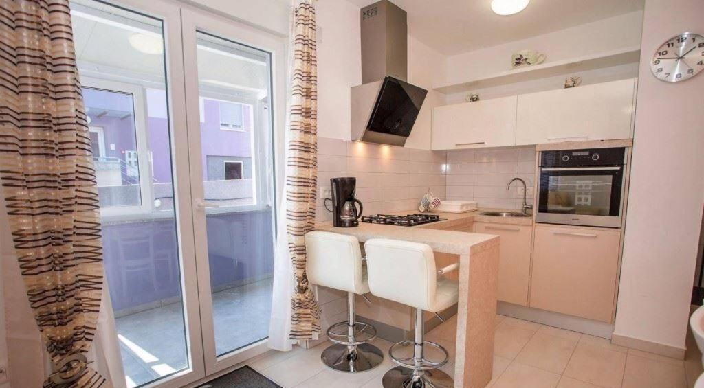 Royal Apartment Пула Экстерьер фото