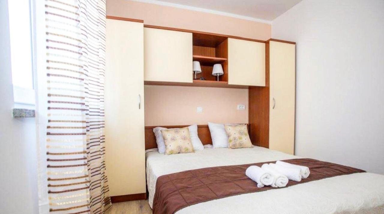 Royal Apartment Пула Экстерьер фото